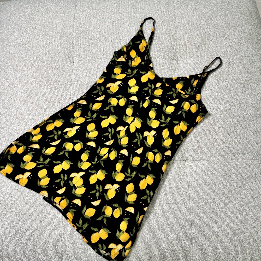 Reformation Lemon Print Mini Slip Dress Black- Size Small - Picture 6 of 6